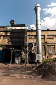 odsávání vzduchu v automotive